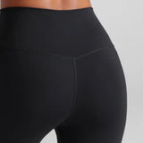 Elevate All Day Ultra High Waist 7/8 Leggings črne